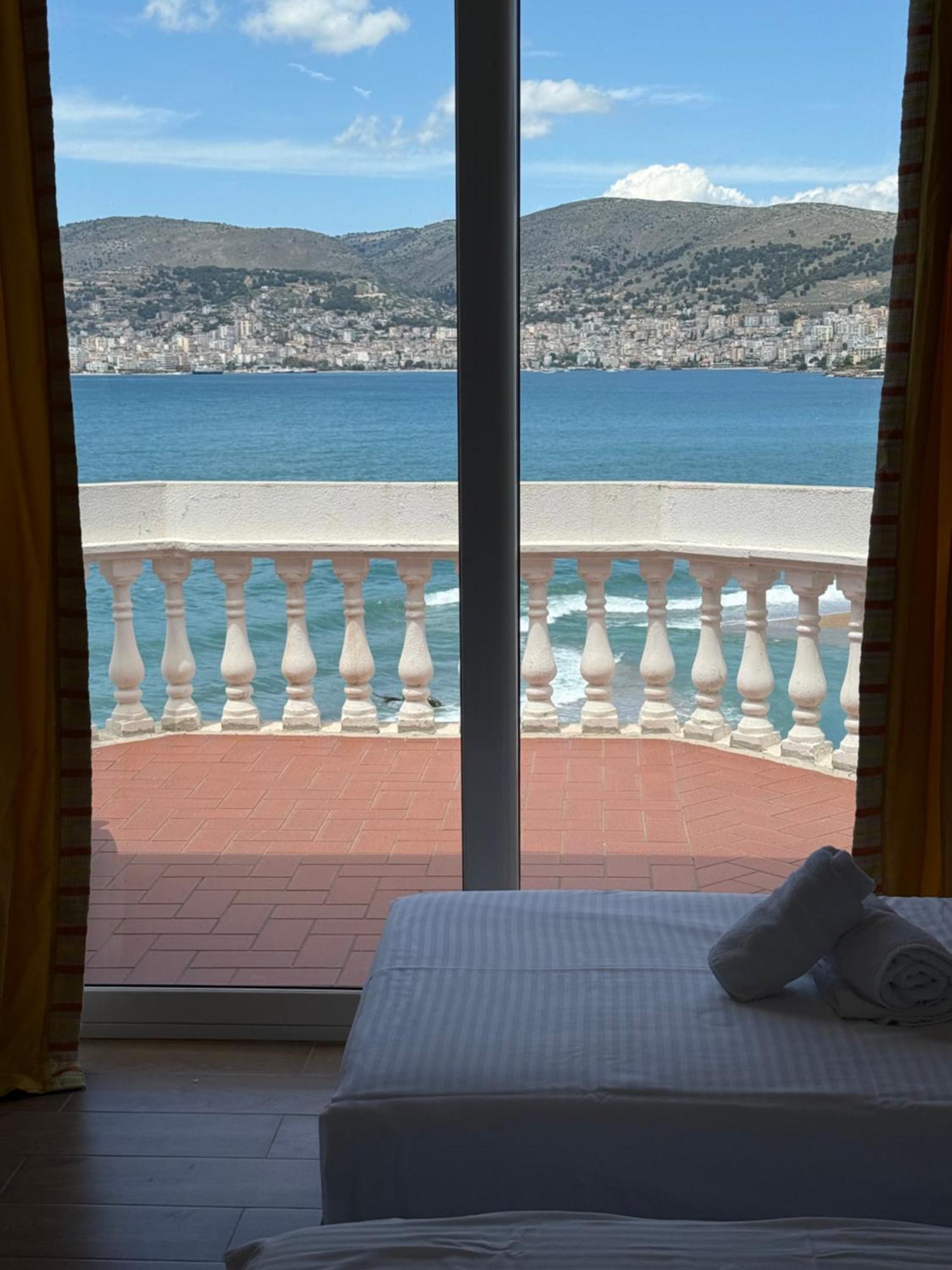Dodona Sarandë