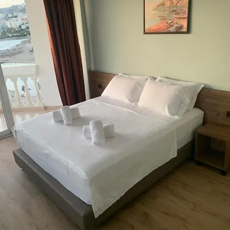 Hotel Dodona Sarande Exterior photo
