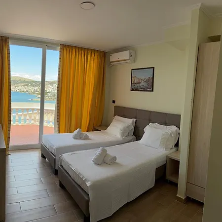Hotel Dodona Sarande Exterior photo